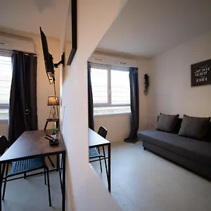 Equipe Wifi A 6 Min St Charles Appartement